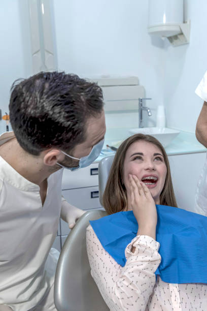 Best Dentist for Tooth Abscess  in Lakeview Estates, GA